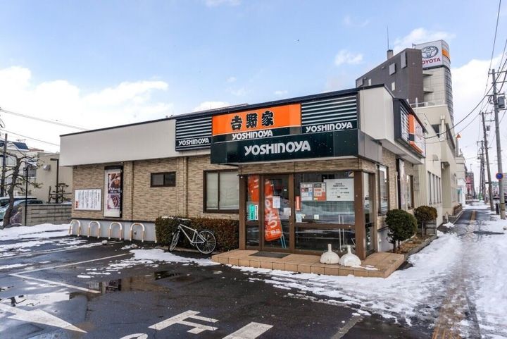 エスコート美園中央205の周辺