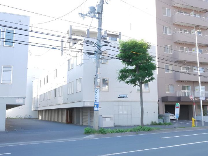 アマンプリの外観