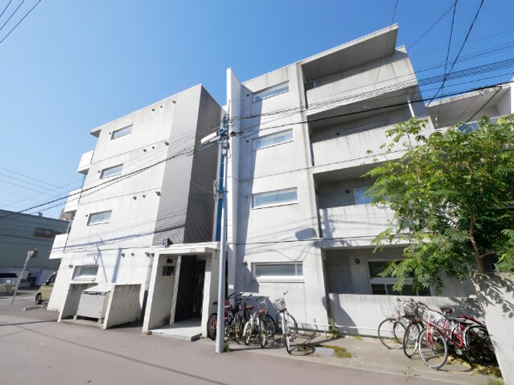 ワンダーハイム中の島301の外観