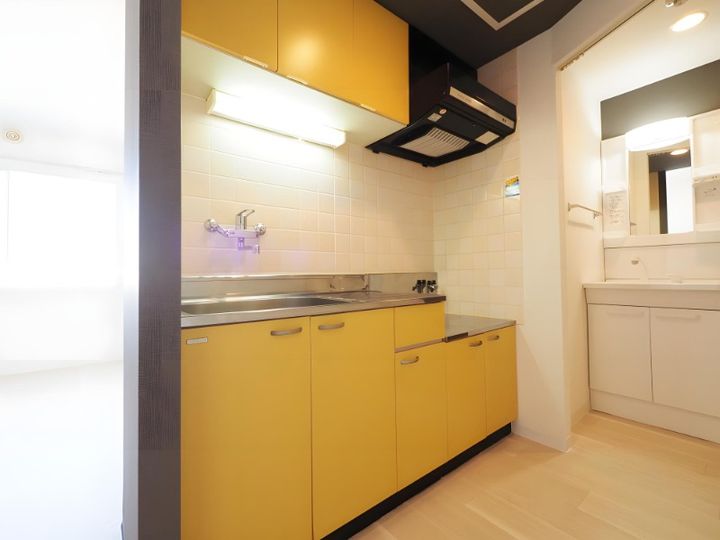 ブランノワールAMJ南郷のキッチン