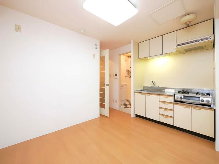 メゾンリッシュ伊藤303の内装