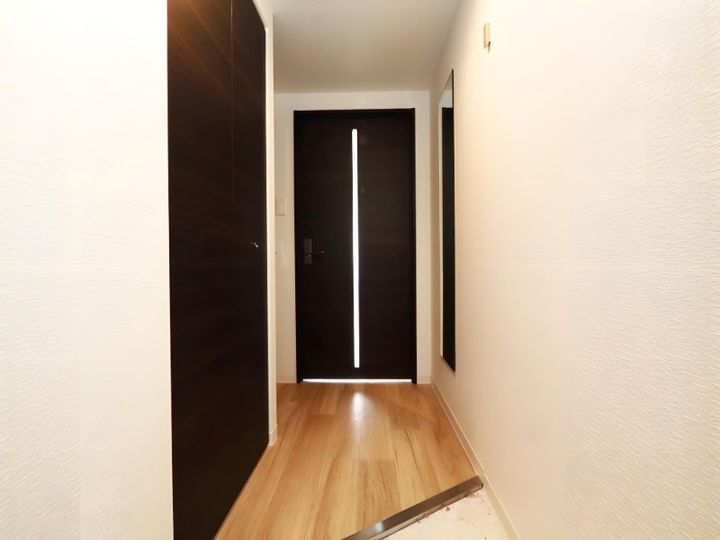 Birch(バーチ)306の玄関