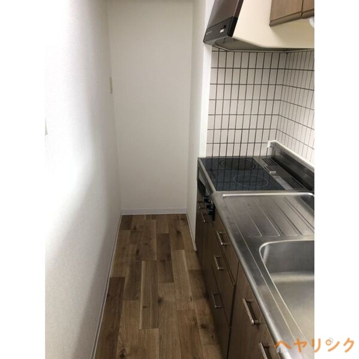 DUKE向台のキッチン