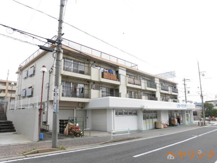 メゾン親名の外観