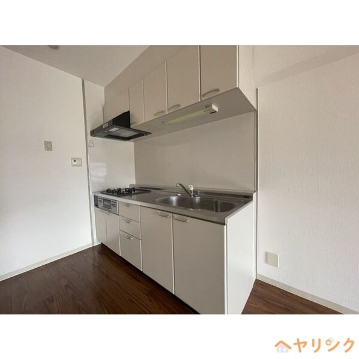 グランドハイリス上社のキッチン