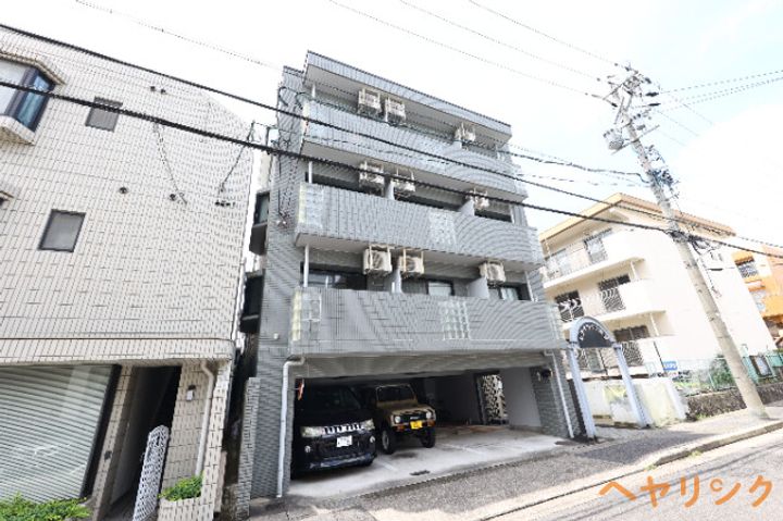 シティライフ高社の外観