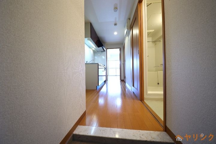 アールズコート富が丘の玄関