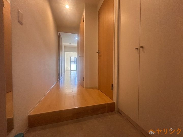 グレイス一社の玄関