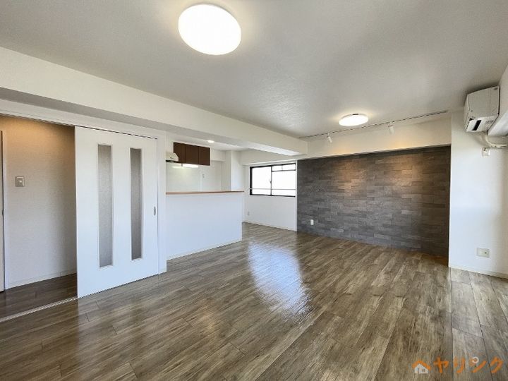 第2ブルーサンテ横地の内装