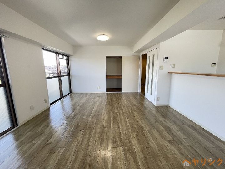 第2ブルーサンテ横地の内装