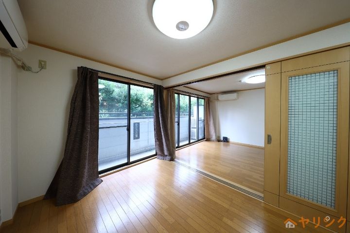 フェアリーマナの内装