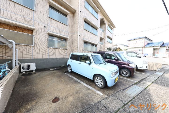 レスカール社台の外観