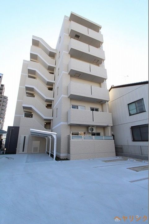 エミネンスⅢの外観