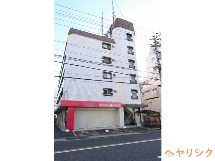 榊原ビルの外観