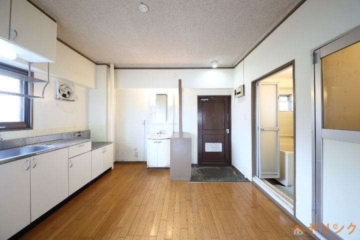 榊原ビルの内装