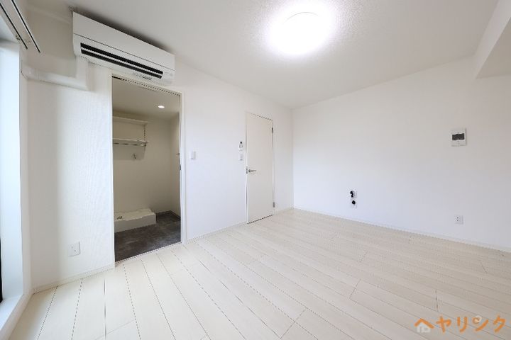 メイクスR守山の内装