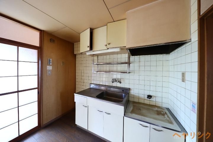 メゾンドールサカエのキッチン