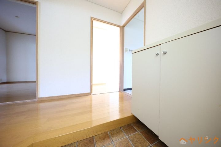 サンファミリア長久手Ⅰの玄関