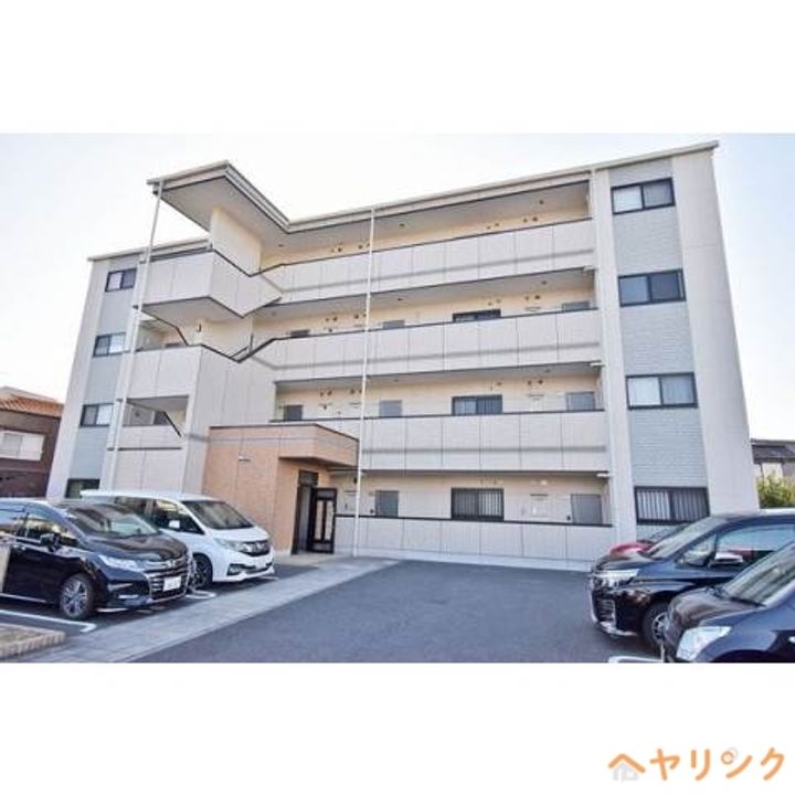 フォレストスクエア シバタの外観