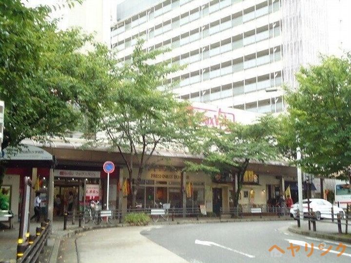 ウィステリア・イースト302の周辺