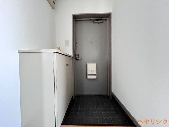 CHARITE星ヶ丘701の玄関