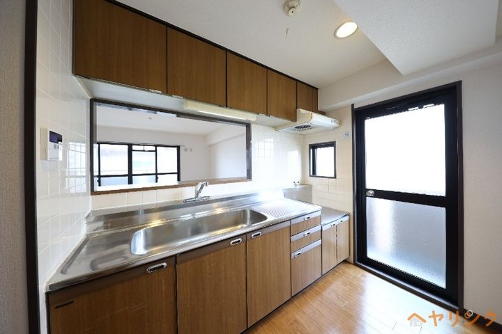 クレスト壱番館3Aのキッチン