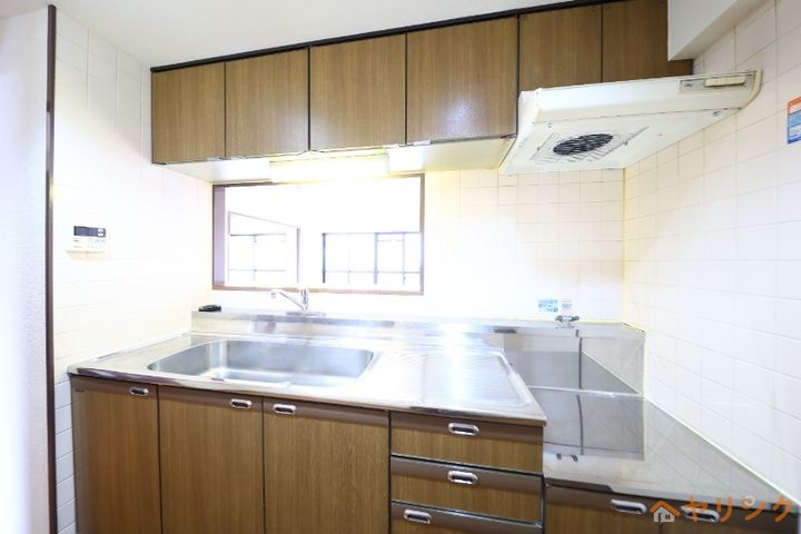 クレスト壱番館3Cのキッチン
