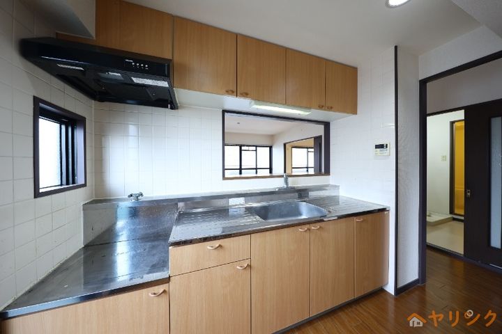 クレスト壱番館3Dのキッチン