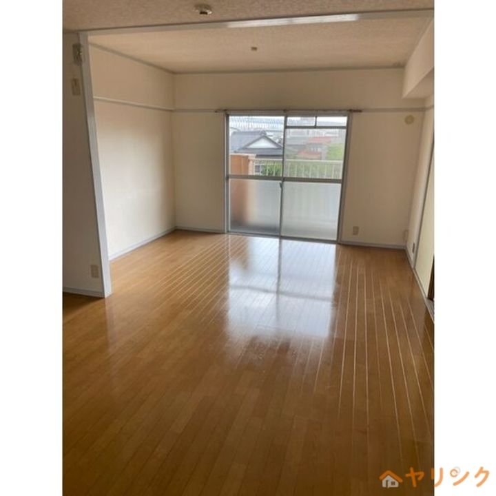 アースビルディングの内装