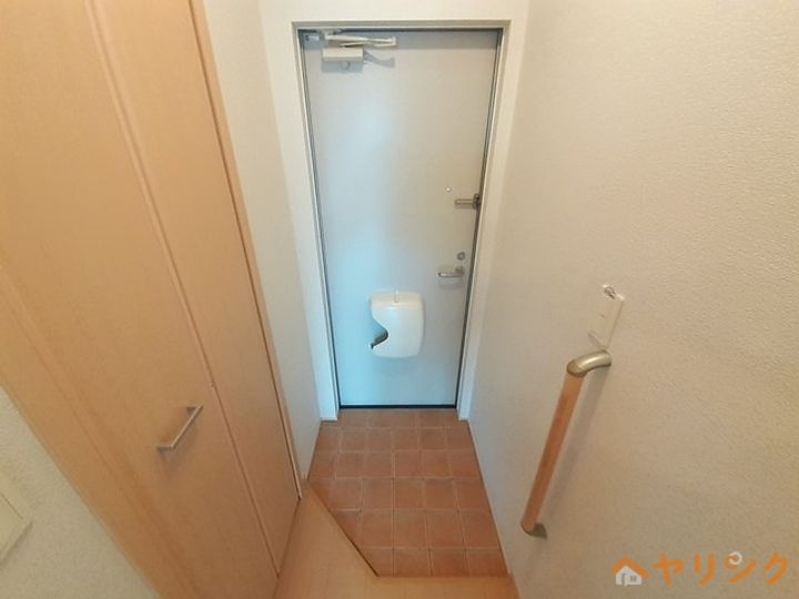 インテックス・クリオネの玄関