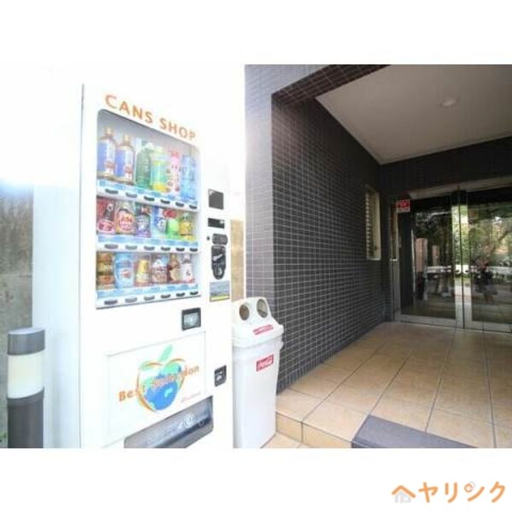 コンフォート上社3Aの玄関