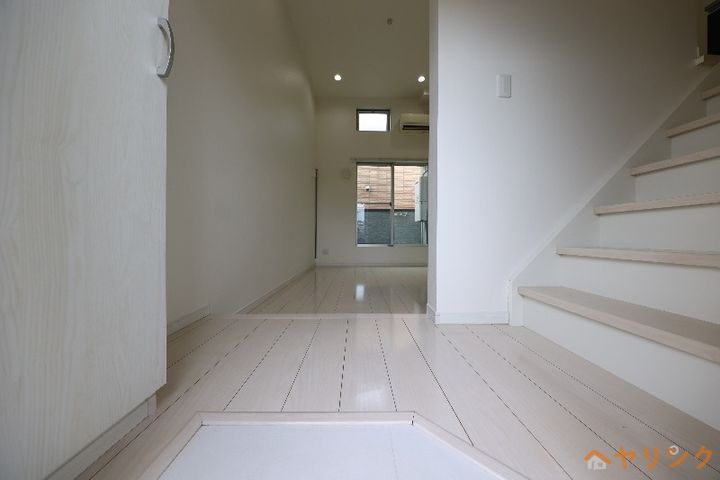 Breeze Residence Moriyaの玄関