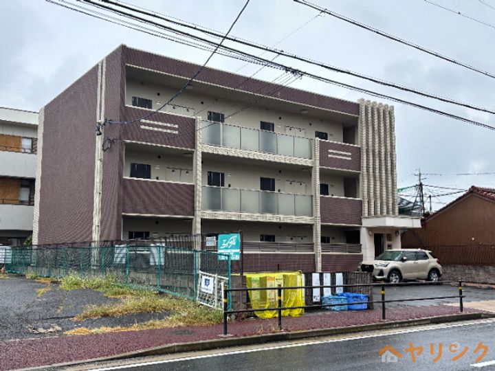 ジャン リュミエール202の外観