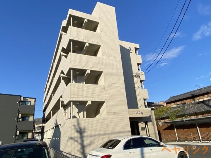 A・City秩父通の外観