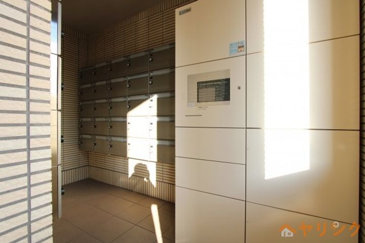 A・City秩父通の玄関