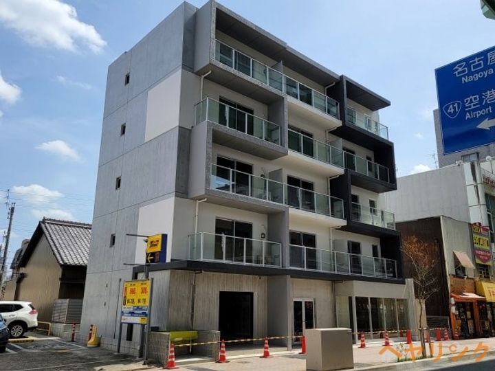 lives residence 浄心の外観