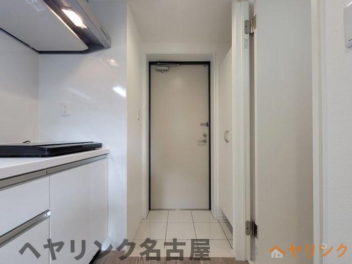 lives residence 浄心の玄関