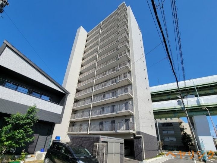 エスリード名城公園プライムの外観