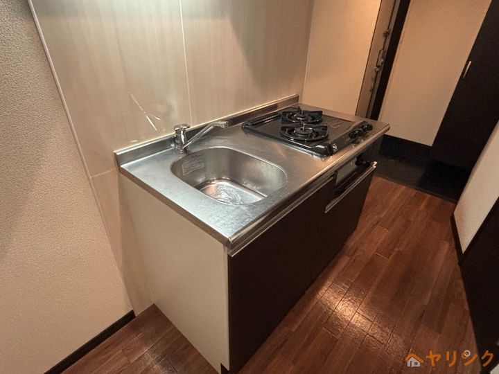 Glanz栄生のキッチン