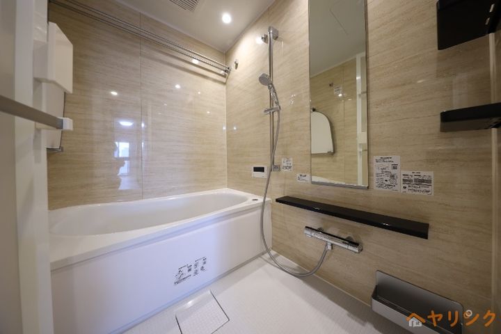 ローレルアイ名駅東の風呂