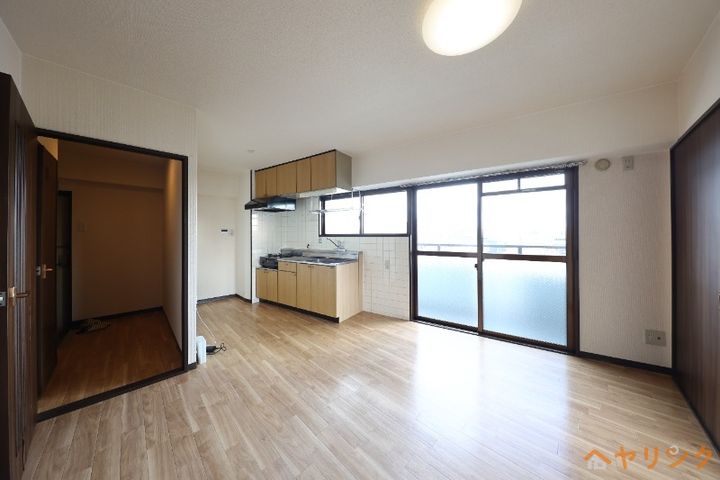 エステートⅡの内装