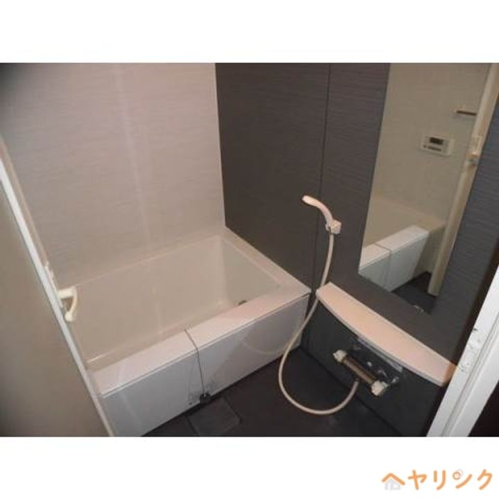 SK BUILDING-7102の風呂