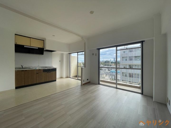 サンシャトー吉田507の内装