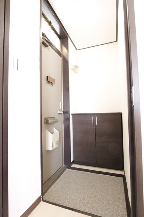 宮前コーポ201の玄関