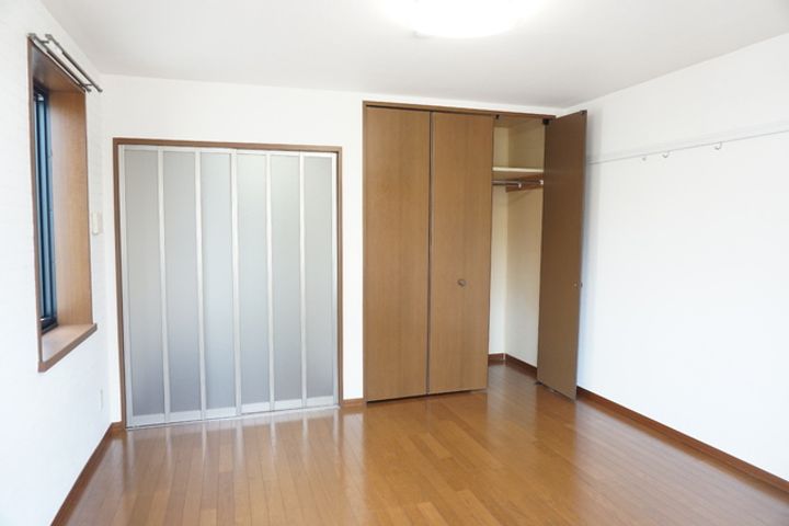 泉ホワイトハウスⅡの居間