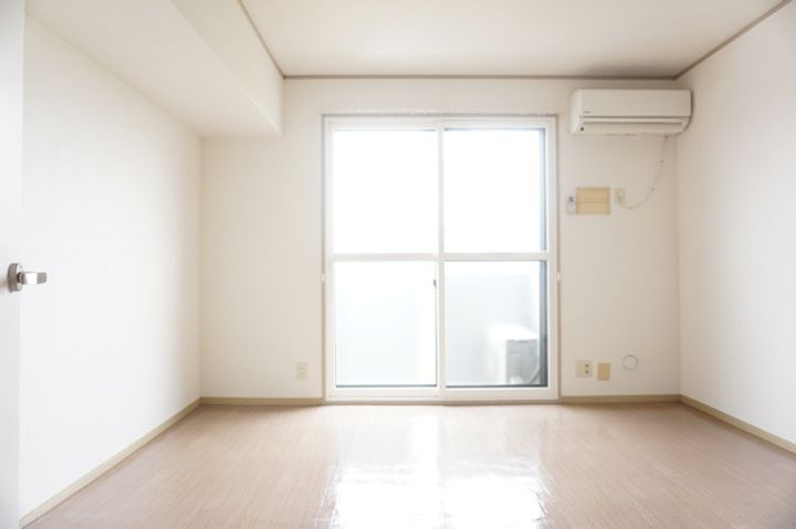 ノースガーデン202の居間