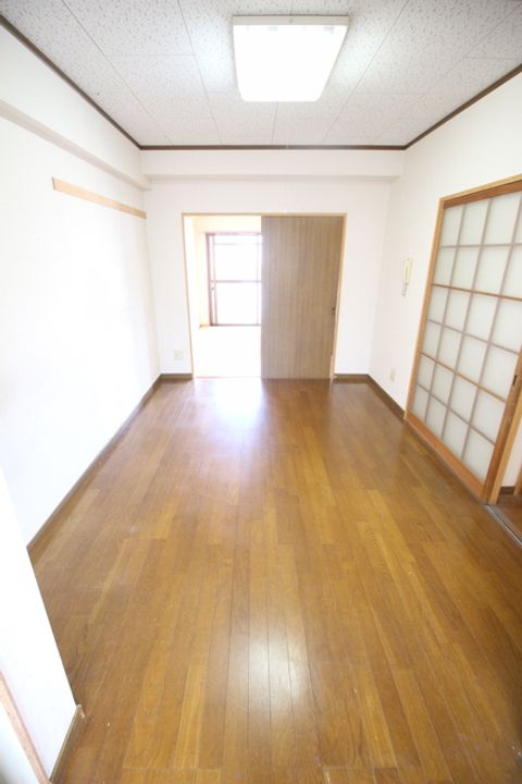 ムーブ奈須本303の居間