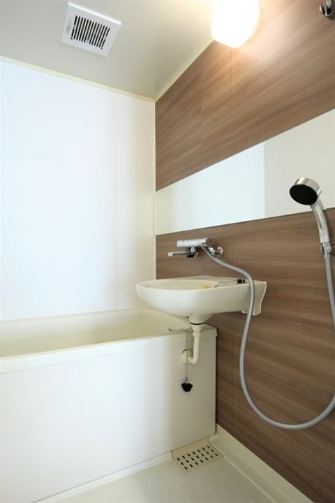 コーポラル高野Ⅰ205の風呂