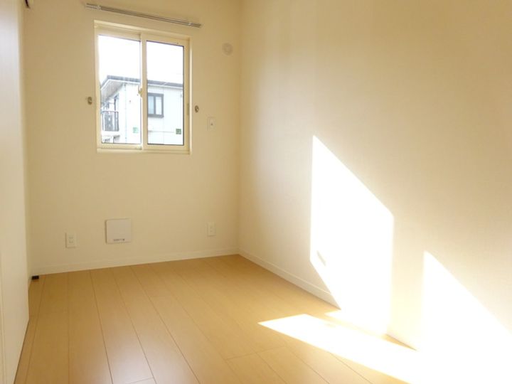 ファミユ二軒茶屋103の寝室