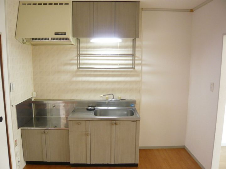セジュール岩田B棟202のキッチン